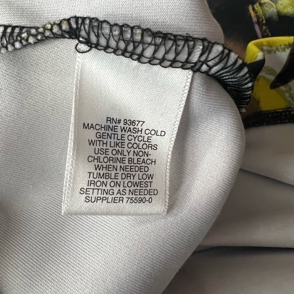 Liz Claiborne floral scuba skirt size 2X - Picture 5 of 7